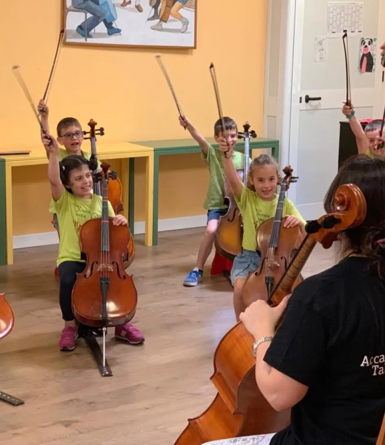 L'Orchestra Suzuki suona